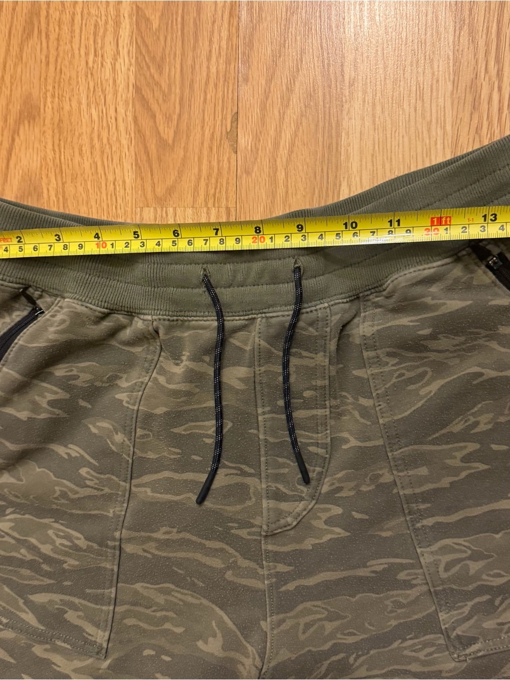 Abercrombie & Fitch Olive Camo Athletic Drawstring Shorts Men’s Medium - Picture 4 of 7
